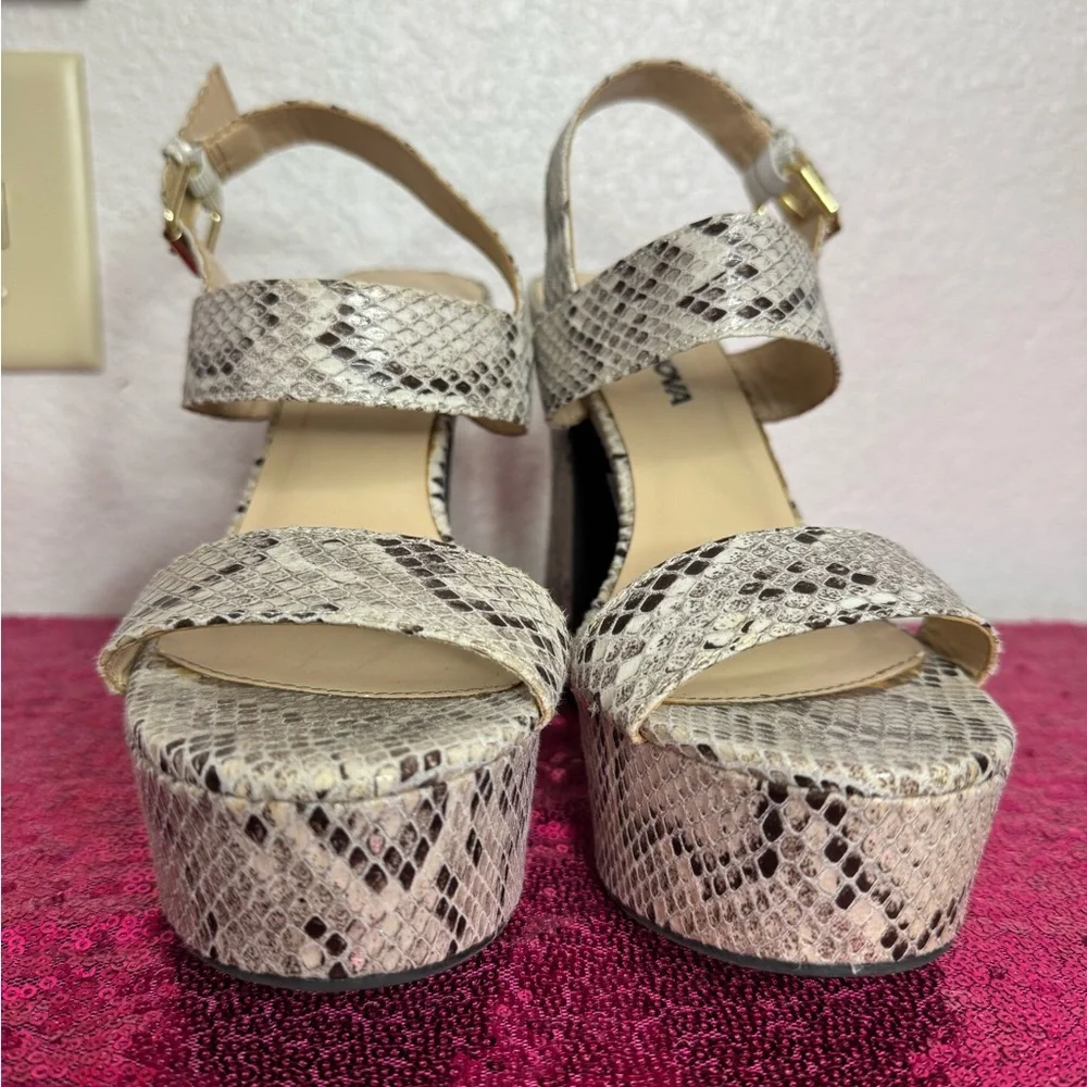 FASHION NOVA 🐍 Snakeskin Platform Open-Toe Block Heels (Women’s 6.5)